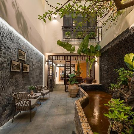 Le Parfum Apartment And Hotel Hanoi Luaran gambar